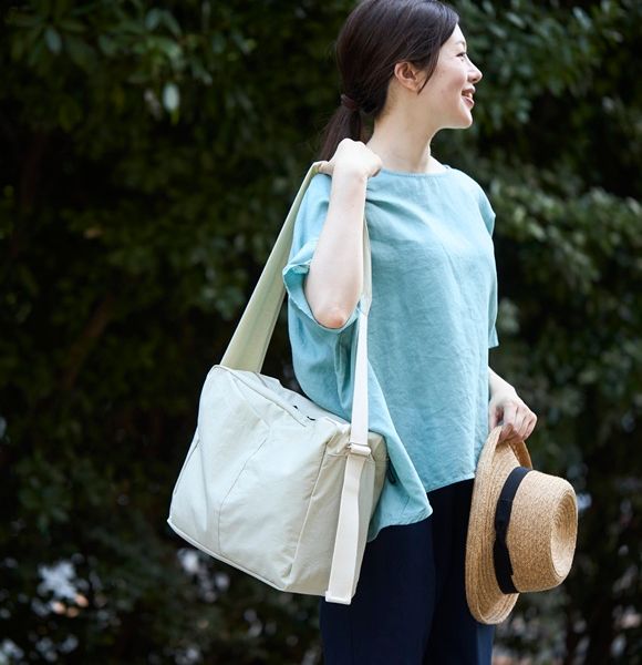 Kilka/1～2泊対応トラベルショルダーバッグ -軽量＆撥水、コンパクトに